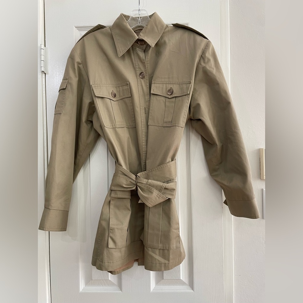 Foxland Women’s Beige Trench Coat Size Medium